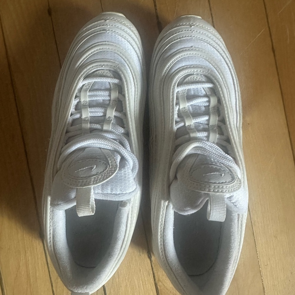 Nike White Women's Sneakers